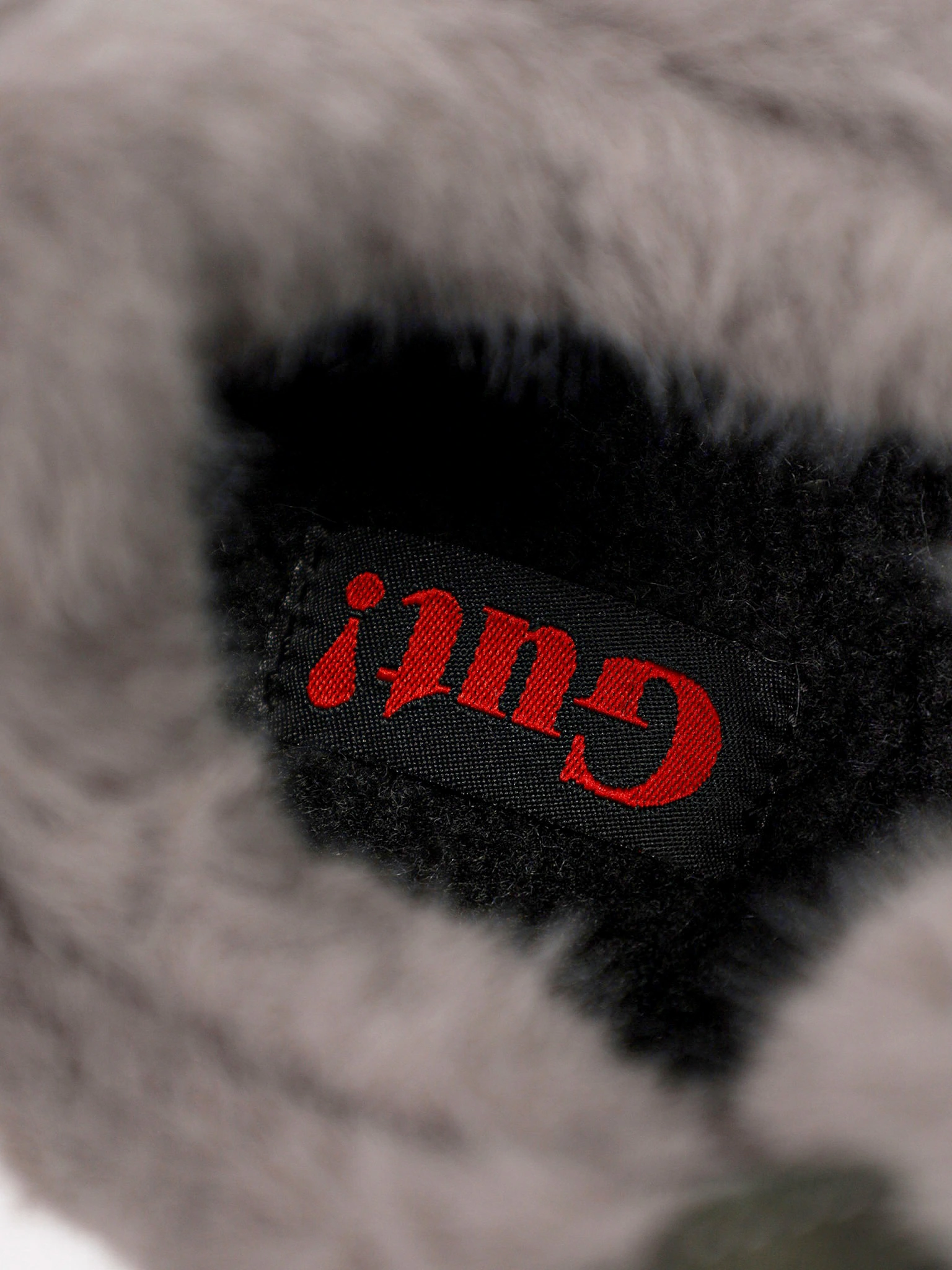 Кроссовки комбинированные с оторочкой мехом